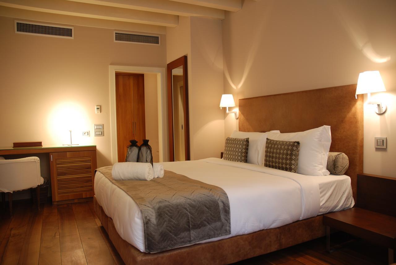 Palazzo Ai Capitani Hotel